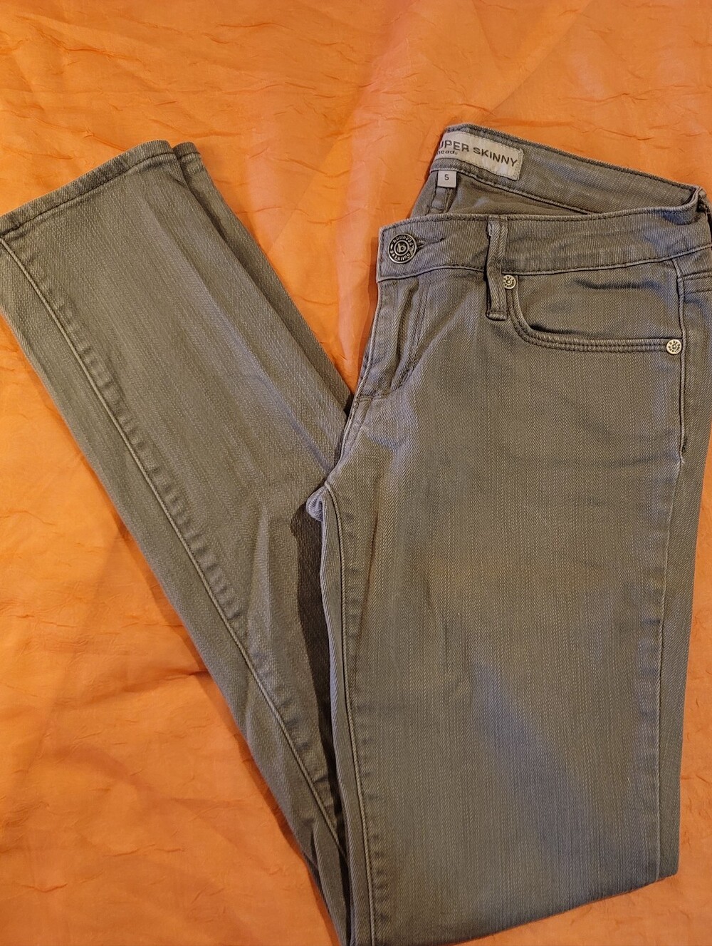 Bullhead Gray Super Skinny Jeans